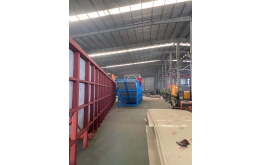 忙乱的出产人员